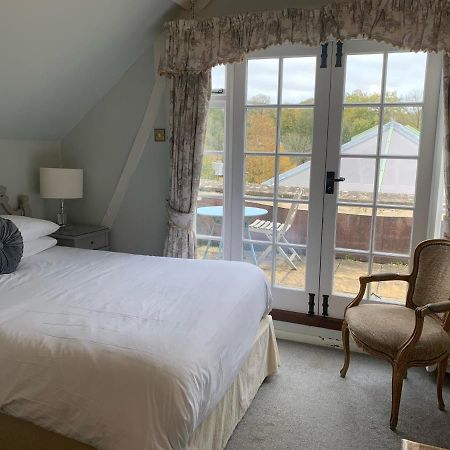 The White Hart Inn وينشكومبي المظهر الخارجي الصورة