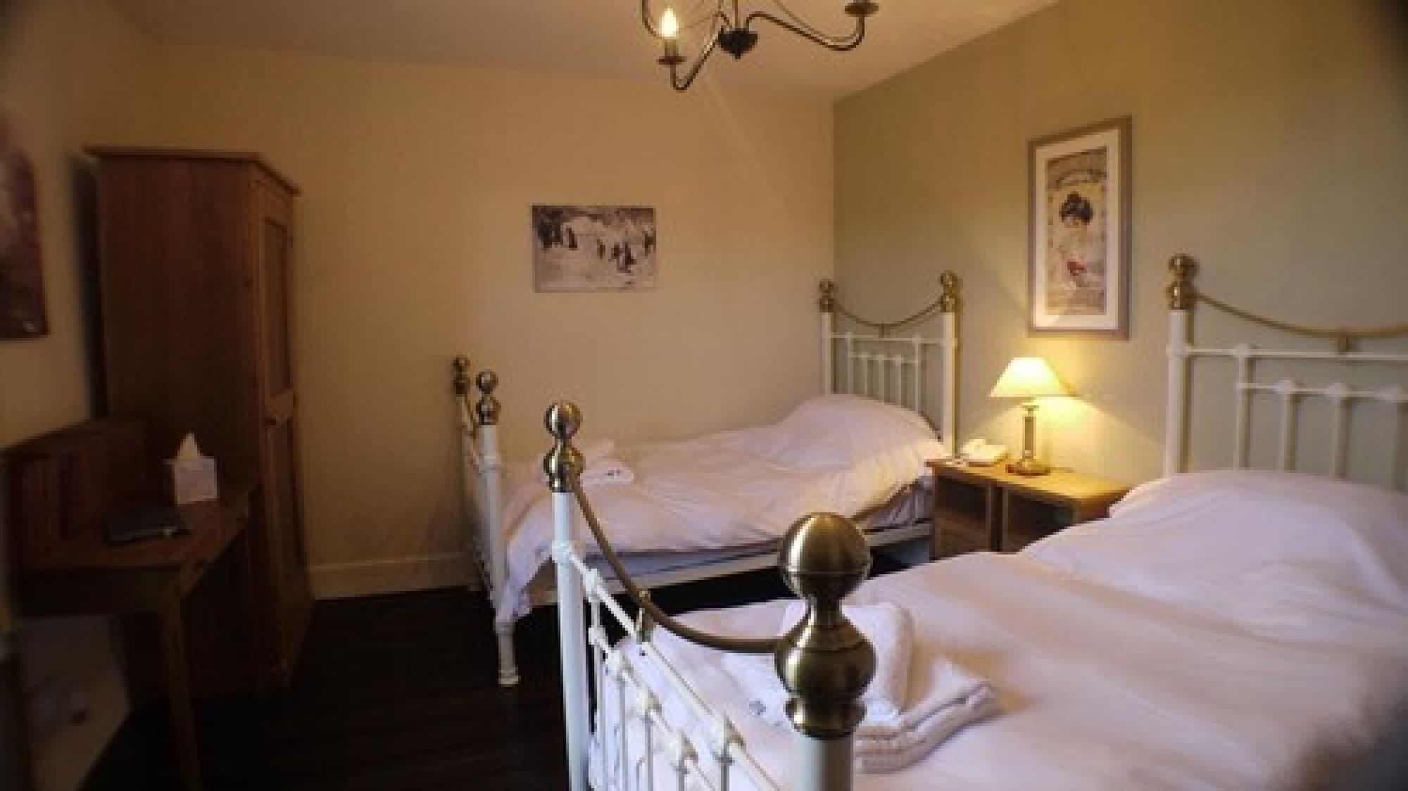 The White Hart Inn وينشكومبي المظهر الخارجي الصورة