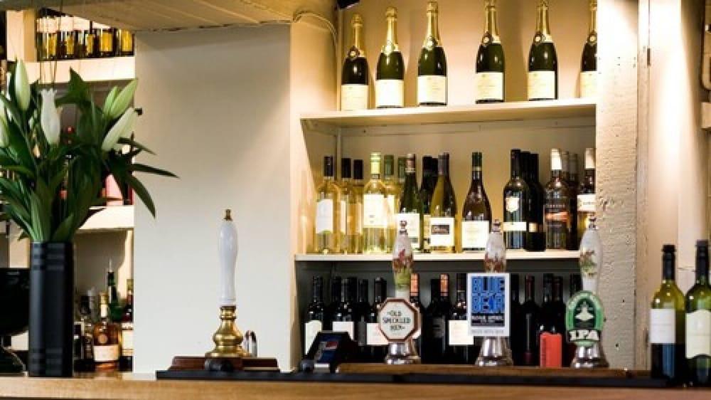 The White Hart Inn وينشكومبي المظهر الخارجي الصورة
